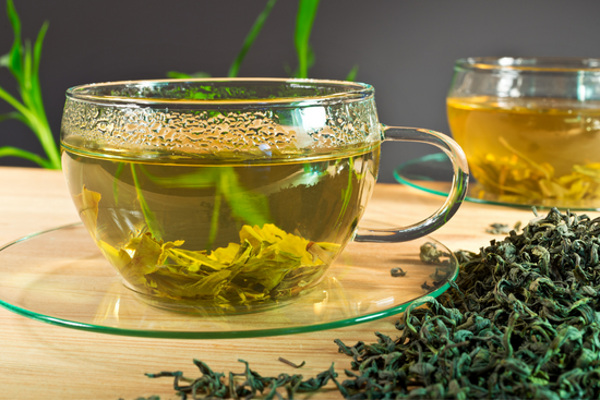 Na co jest dobra zielona herbata?